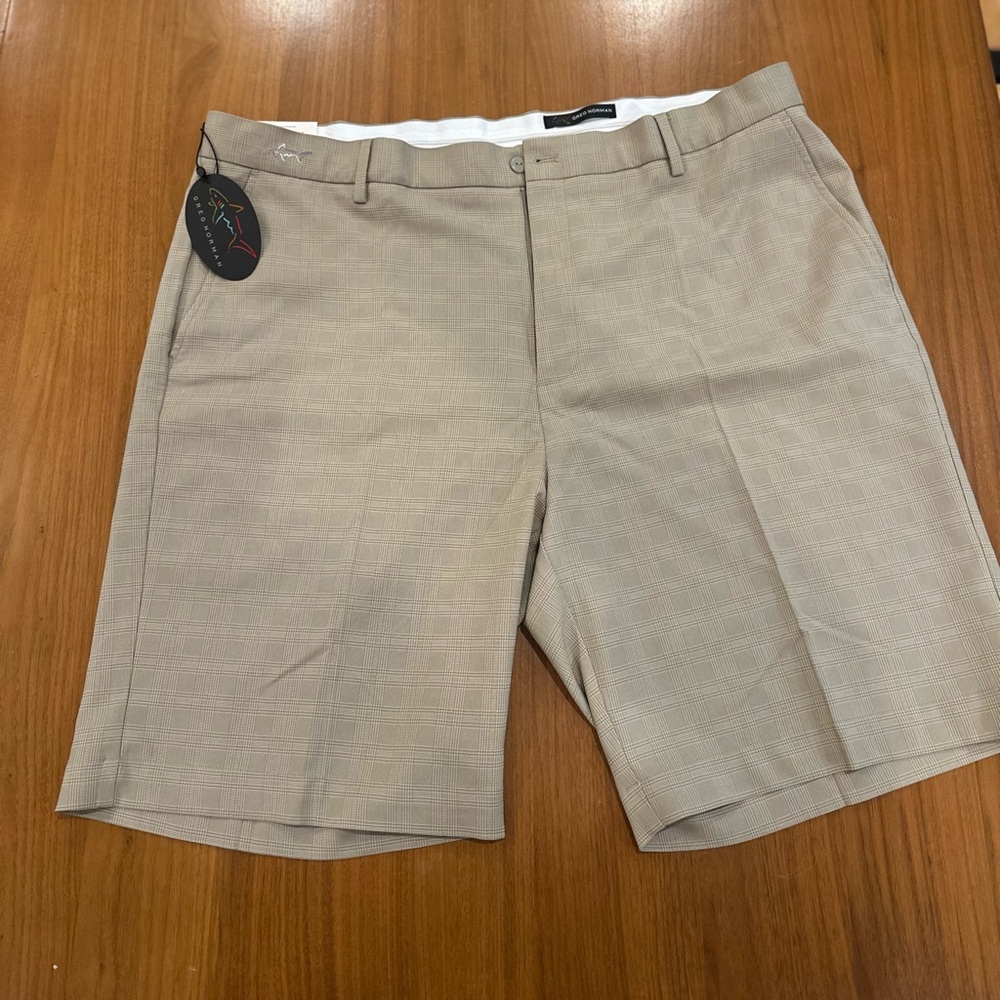 NWT Greg Norman 100% polyester plaid shorts - 42
